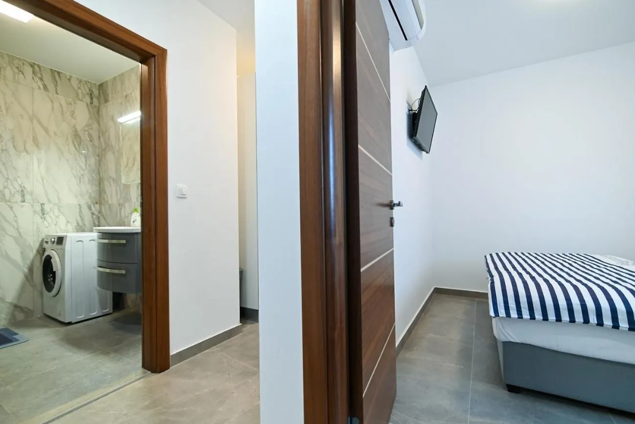 Apartments By The Sea Trogir - 21215 Croatia